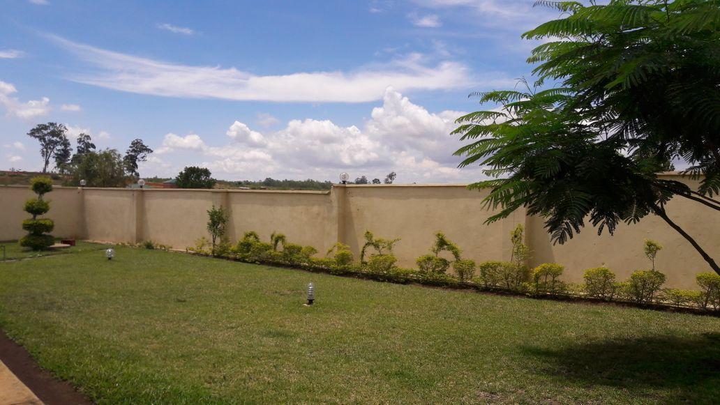 Emmaculate Lodge Mzuzu ภายนอก รูปภาพ